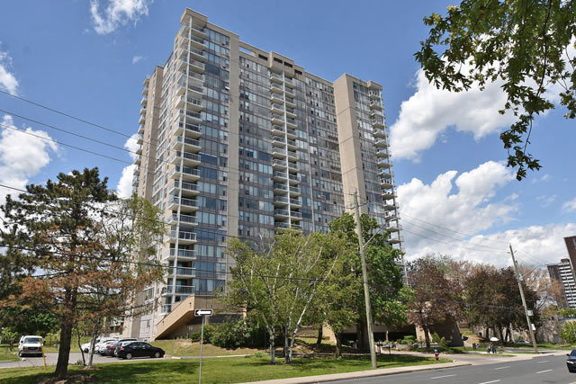Queen 75 Condominium at 75 Queen Street North, Hamilton
